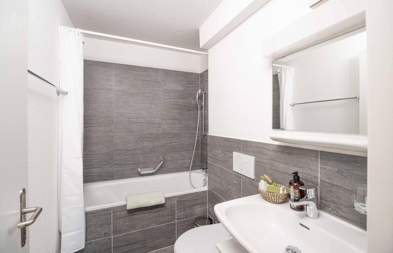 Modern 3bdr Duplex With Skyroof In Trendy West * Zürich